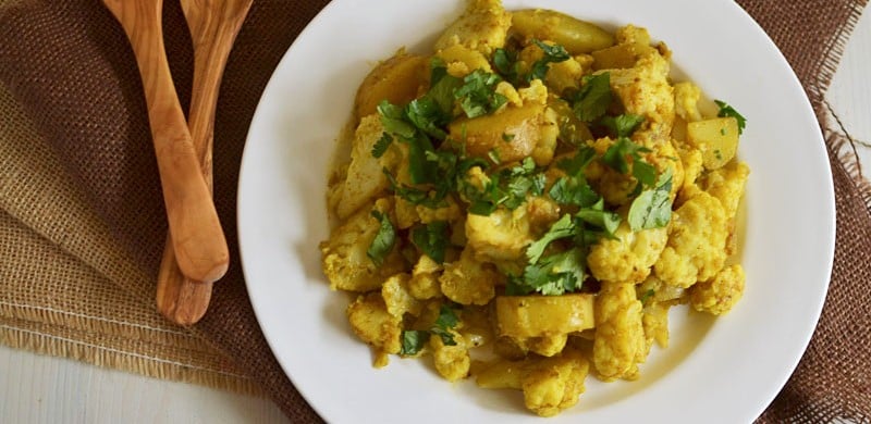 http://www.manjulaskitchen.com/2007/04/07/aloo-gobi/