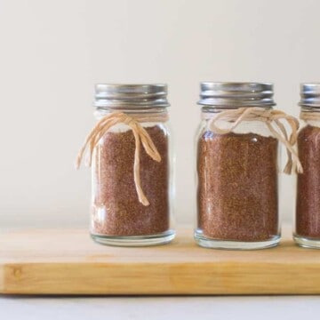 Homemade Sazon seasoning mix makes a great gift with a small recipe card.