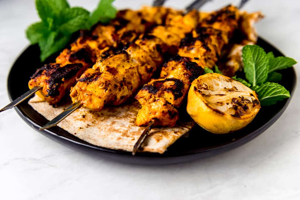 Middle eastern outlet chicken skewers