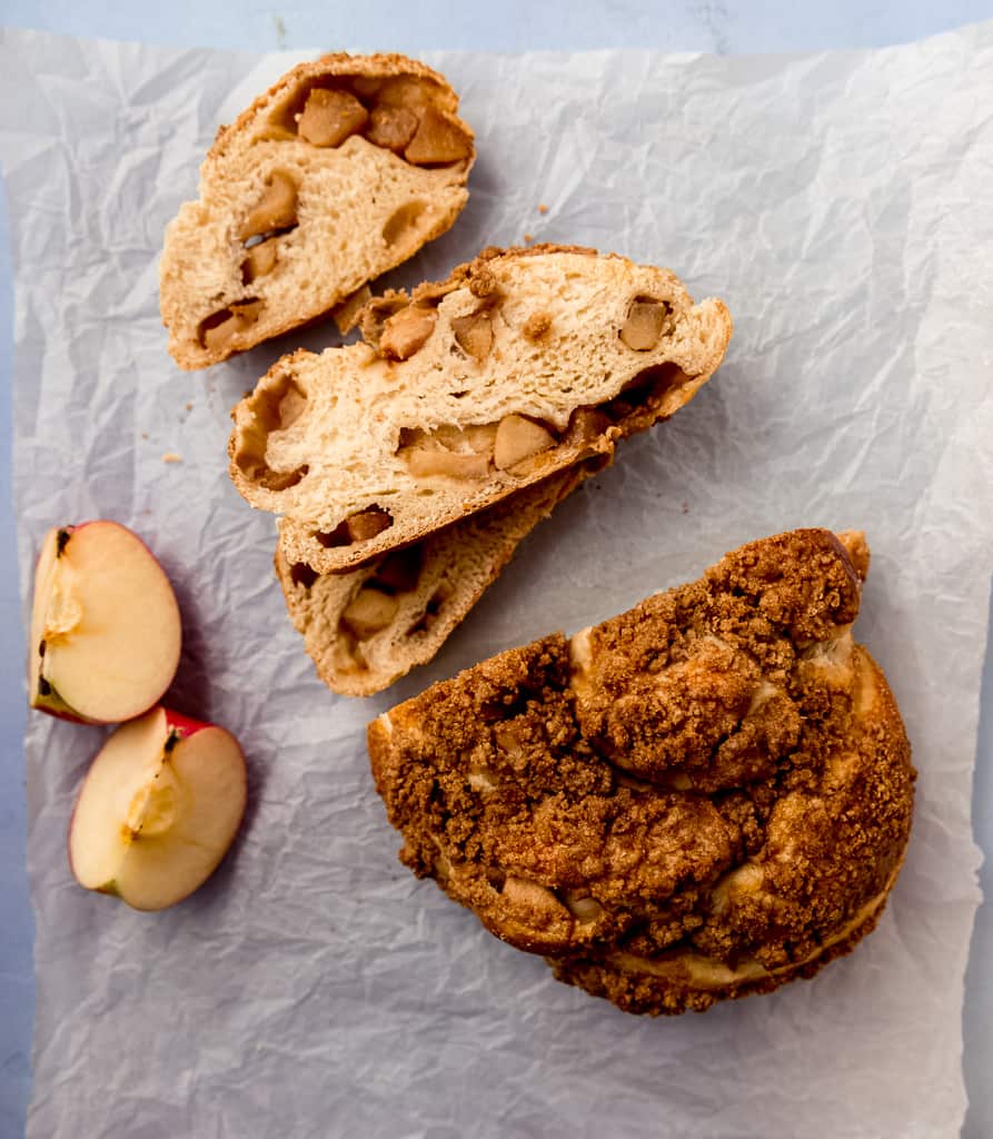 Apple pie meets challah in this apple stuffed challah! And once braided, the round challah is generously sprinkled with a brown sugar streusel topping. 