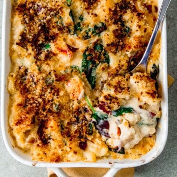 Lobster mac and cheese with crispy breadcrumb topping.