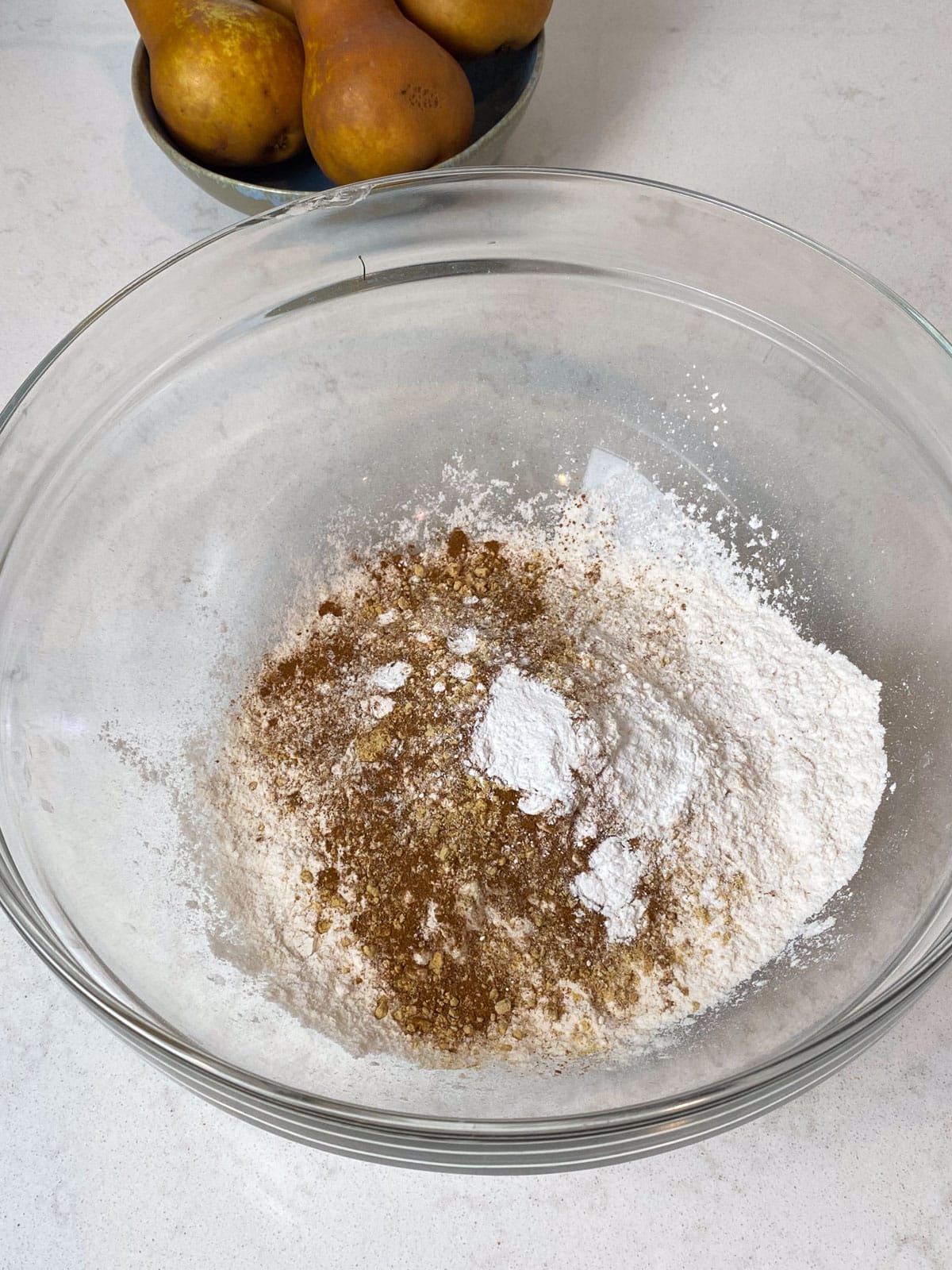 Whisk the dry ingredients together, the flour, baking powder and spices.