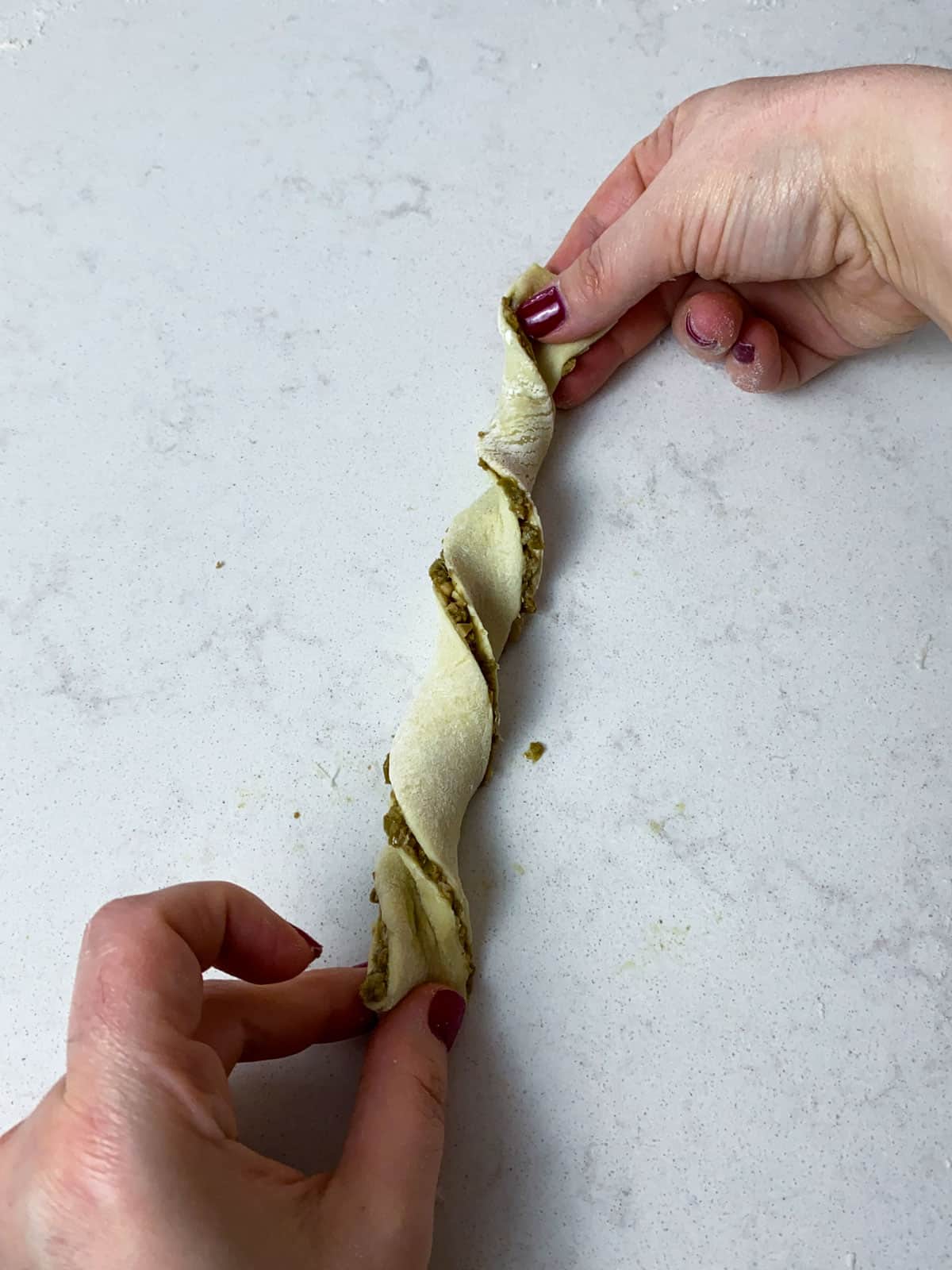 Twist the puff pastry into a spiral.
