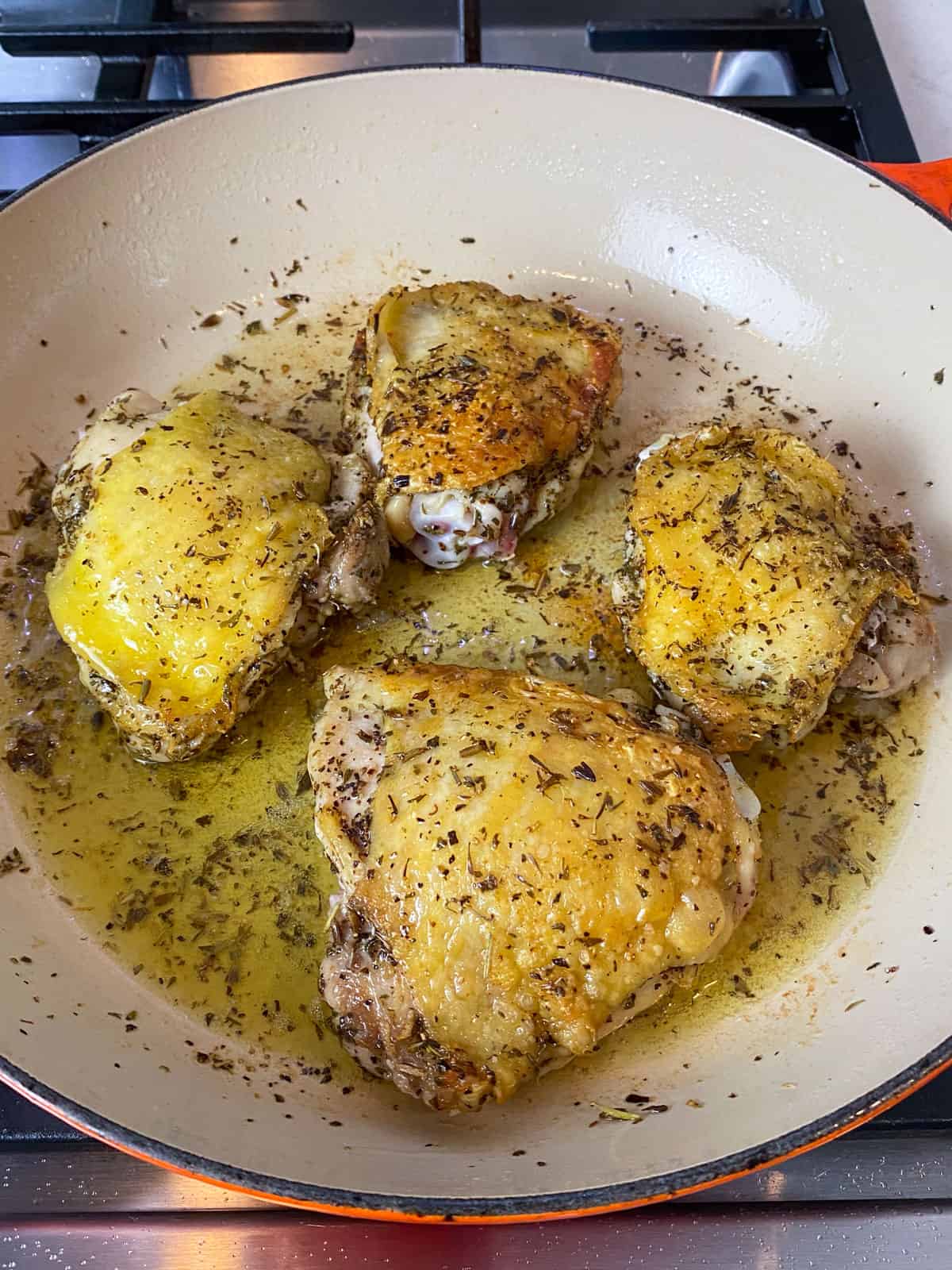 Sear the herbes de Provence chicken thighs in a hot skillet until the golden brown on both sides, then set aside.