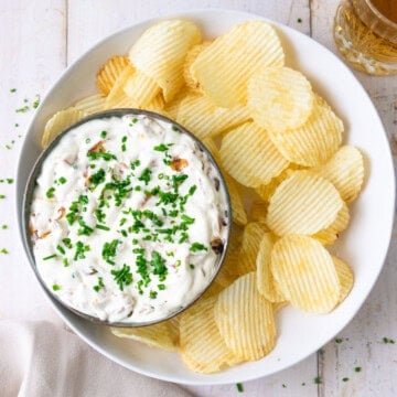 Homemade caramelized onion dip recipe.